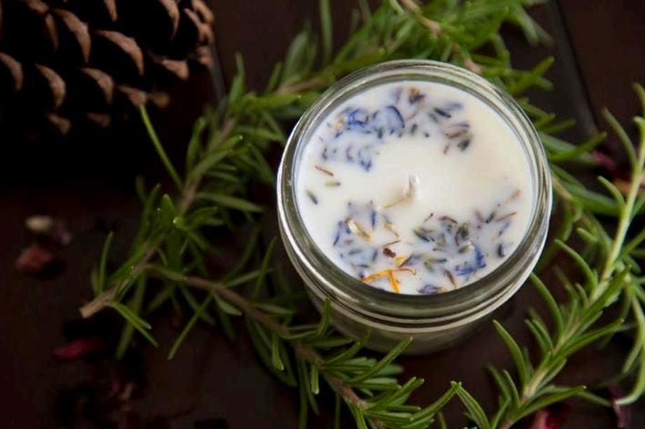 Kerze selber machen: So einfach geht's mit dieser Anleitung – Naturflamme