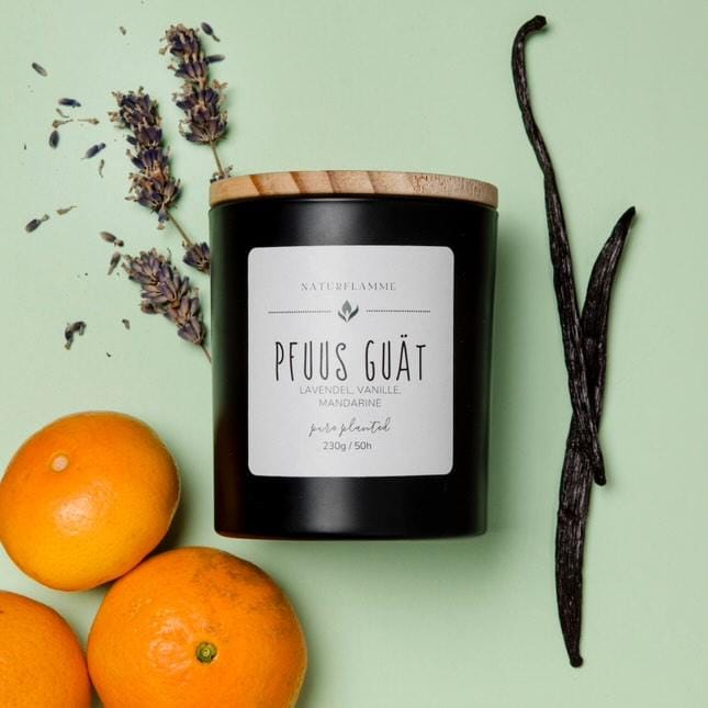 Gute-Nacht-Duftkerze «Pfuus Guät» Lavendel, Vanille & Mandarine Bio